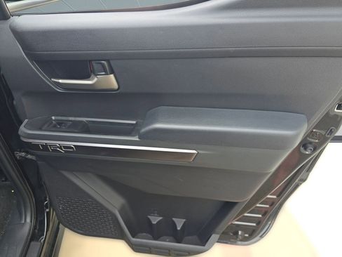 Used 2024 Toyota Tacoma TRD Off-Road w/ TRD Off Road Premium Package image 21