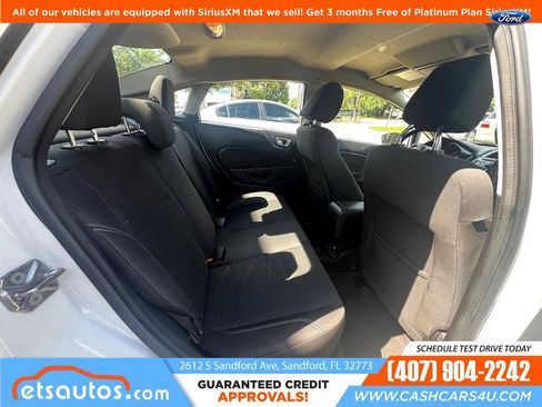 Used 2015 Ford Fiesta SE image 11