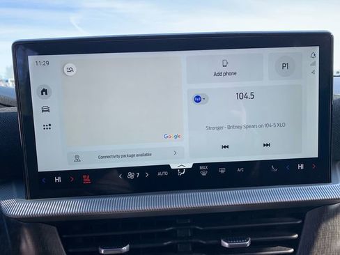 Used 2025 Ford Explorer Platinum image 35