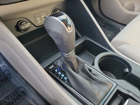 Used 2020 Hyundai Tucson Value w/ Cargo Package image 32