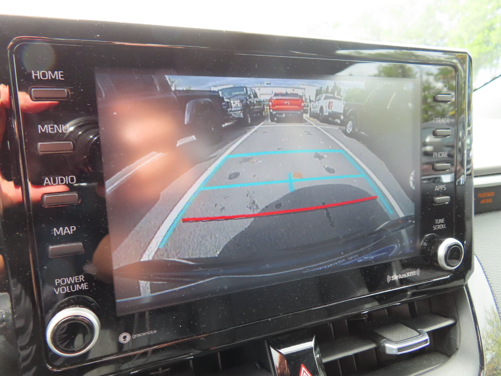 Used 2022 Toyota Corolla SE FWD image 23