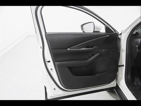 Certified 2024 MAZDA CX-30 AWD 2.5 S image 4