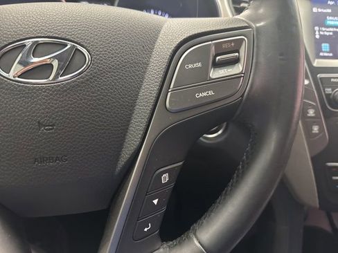 Used 2018 Hyundai Santa Fe Sport image 13