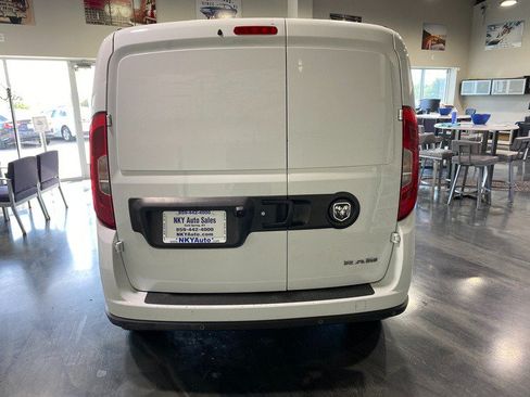 Used 2022 RAM ProMaster City Tradesman FWD image 7