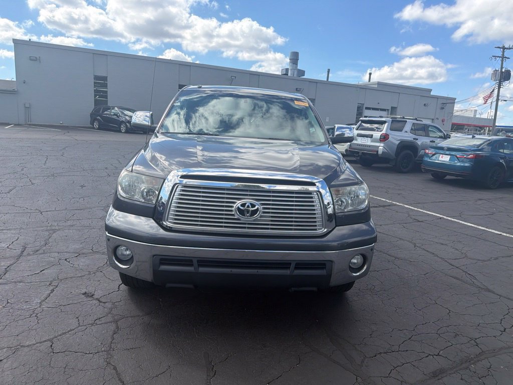 Used 2011 Toyota Tundra Limited w/ Platinum Pkg AWD/4WD image 3