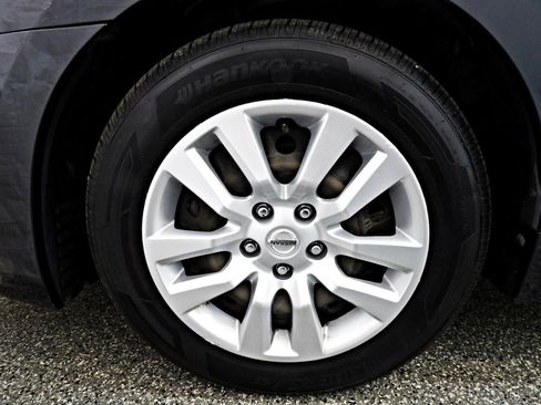 Used 2015 Nissan Altima 2.5 S w/ Power Driver Seat Package FWD image 17
