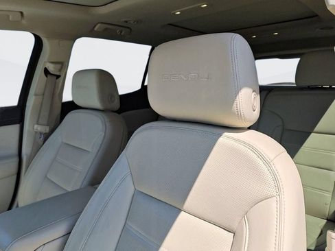 Used 2023 GMC Acadia Denali w/ LPO, Floor Liner Package FWD image 14