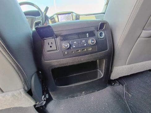 Used 2019 Chevrolet Suburban LT AWD/4WD image 21