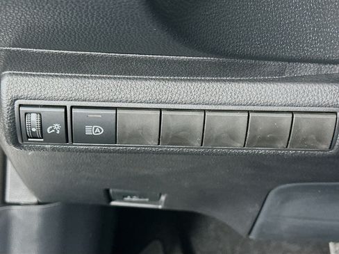 Used 2026 Toyota Corolla SE FWD image 17