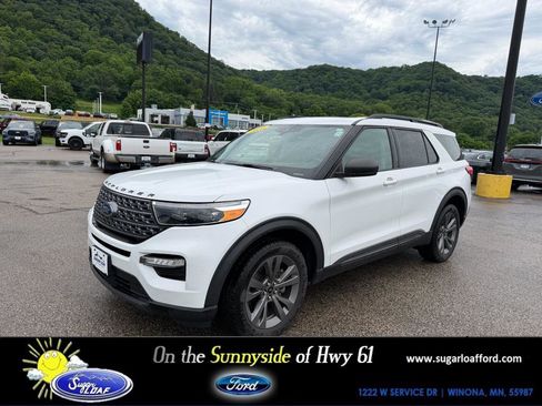 Used 2021 Ford Explorer XLT w/ Equipment Group 202A AWD/4WD image 1