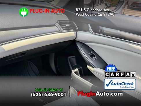 Used 2018 Honda Accord LX image 16