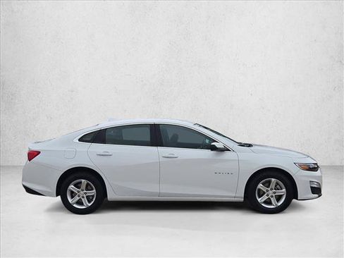 Used 2024 Chevrolet Malibu LT FWD image 4
