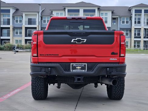 Used 2025 Chevrolet Silverado 2500 ZR2 w/ ZR2 Bison Edition AWD/4WD image 8