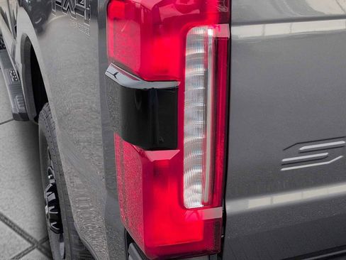 New 2026 Ford F250 Lariat w/ Black Appearance Package image 16