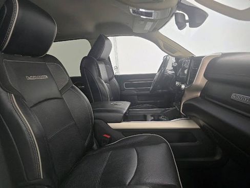 Used 2022 RAM 2500 Laramie AWD/4WD image 16