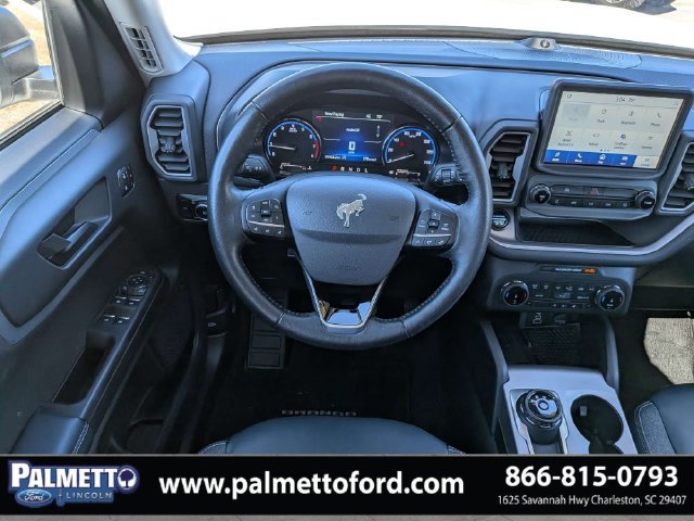 Used 2023 Ford Bronco Sport Outer Banks w/ Tech Package AWD/4WD image 14