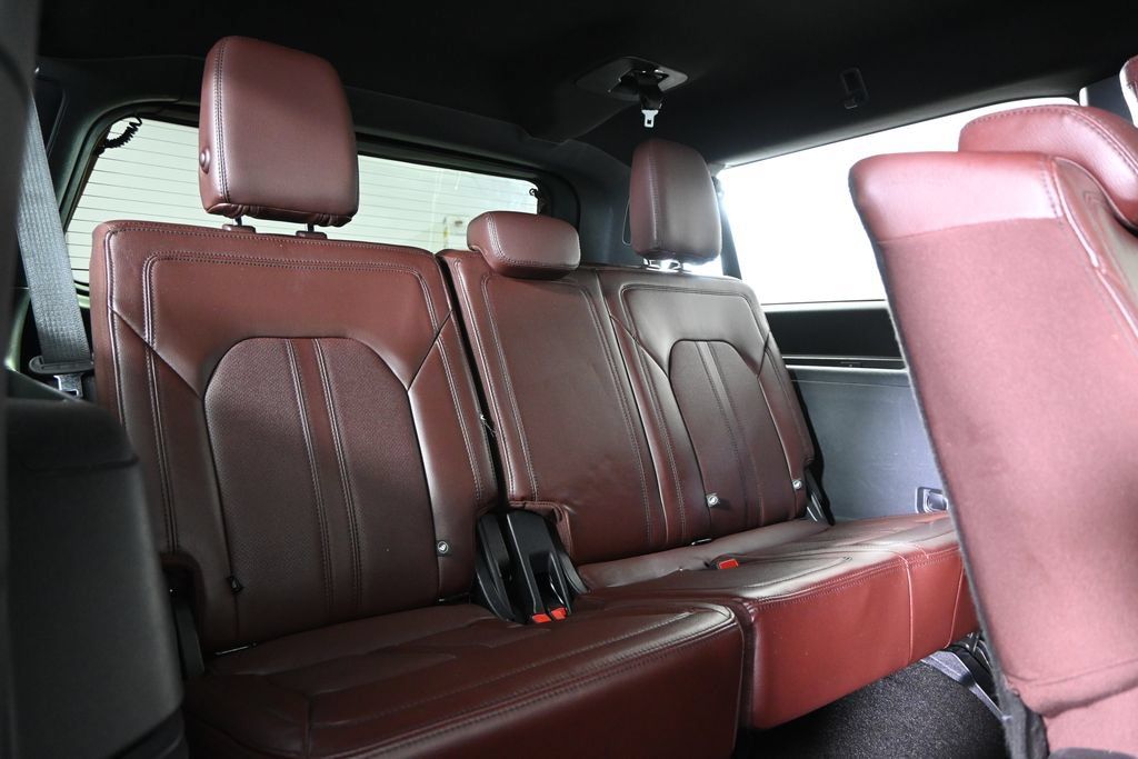 Used 2022 Ford Expedition Max Limited AWD/4WD image 17