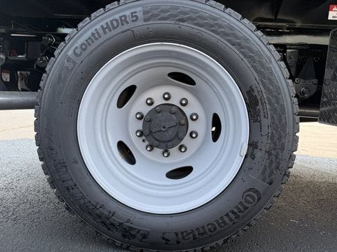 New 2026 Ford F550 4x4 Regular Cab Super Duty image 10