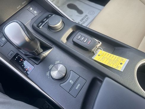 Used 2015 Lexus IS 250 250 w/ Premium Package image 29