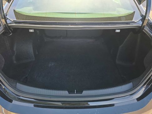 Used 2024 Chevrolet Malibu LT image 25