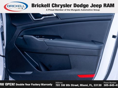 Used 2023 Kia Sportage EX FWD image 13