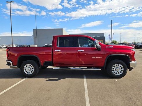 Used 2024 Chevrolet Silverado 2500 LTZ w/ LTZ Premium Package AWD/4WD image 6