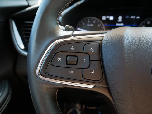 Used 2023 Buick Envision Avenir AWD/4WD image 28