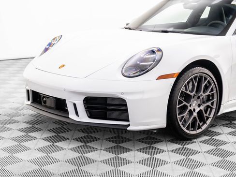 Used 2025 Porsche 911 Carrera S image 31