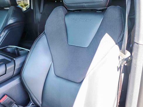 Used 2025 Ford F150 Raptor AWD/4WD image 27