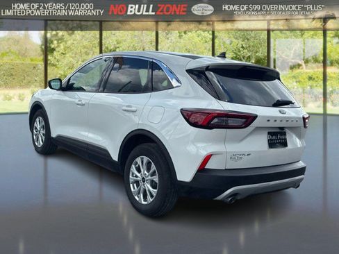 Certified 2023 Ford Escape Active w/ Cold Weather Package FWD image 3