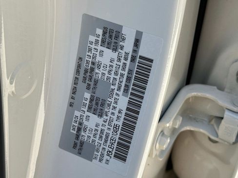 Certified 2025 MAZDA CX-70 Plug-In Hybrid w/ Premium Plus image 30