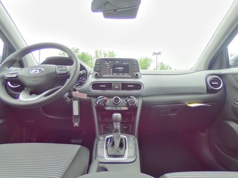 Used 2019 Hyundai Kona SE image 24