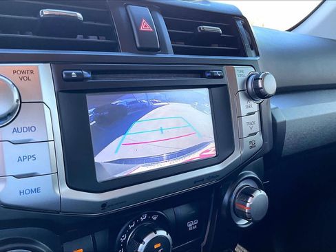 Used 2018 Toyota 4Runner TRD Off-Road Premium image 23