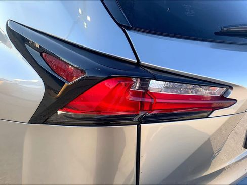 Used 2016 Lexus NX 200t FWD image 27