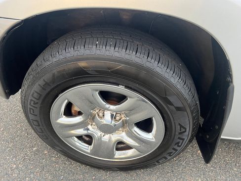 Used 2005 Toyota RAV4 2WD image 22