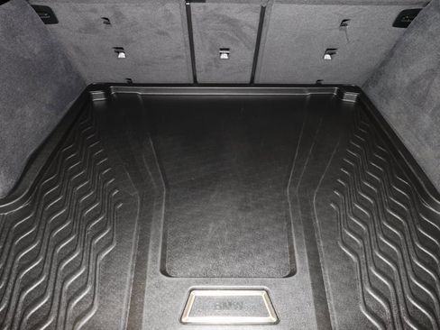 Used 2024 BMW XM Label Red w/ M Driver's Package image 17