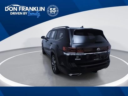 Used 2025 Volkswagen Atlas SE
