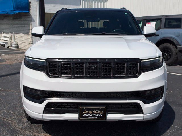 Used 2022 Jeep Grand Wagoneer Series II w/ Quick Order Packagew 28T AWD/4WD image 2