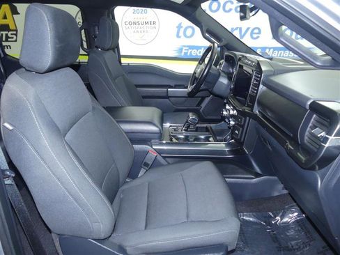 Used 2022 Ford F150 XLT w/ Equipment Group 302A High image 8