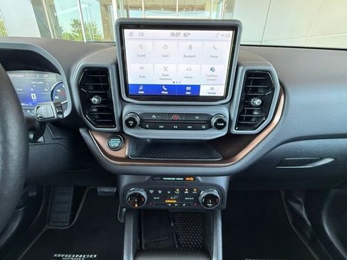 Certified 2022 Ford Bronco Sport Badlands w/ Premium Package AWD/4WD image 24
