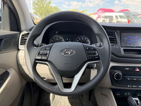 Used 2017 Hyundai Tucson SE w/ SE Popular Package 02 AWD/4WD image 7