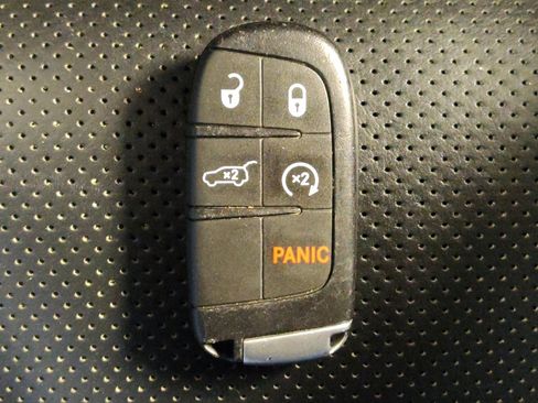 Used 2021 Jeep Grand Cherokee Limited w/ Quick Order Package 28K 80th RWD image 32