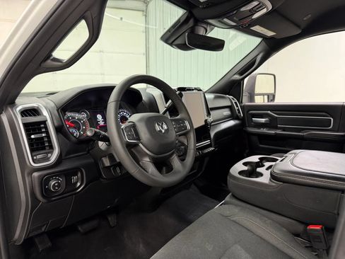 Used 2026 RAM 2500 Big Horn AWD/4WD image 12