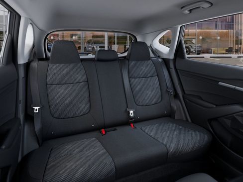 New 2025 Kia Seltos LX image 16