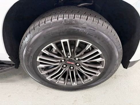 New 2026 GMC Yukon XL Elevation image 4