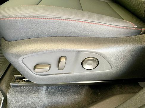 Used 2026 Chevrolet Traverse Z71 w/ Driver Confidence Package AWD/4WD image 48