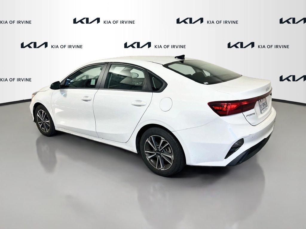 Certified 2023 Kia Forte LXS FWD image 4