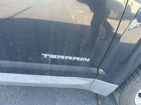 Used 2013 GMC Terrain SLE image 13