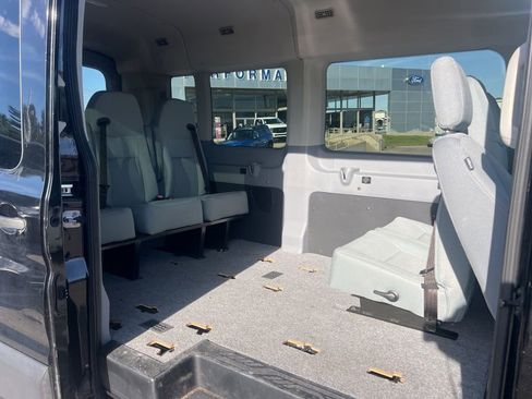 Used 2019 Ford Transit 350 XLT RWD image 19