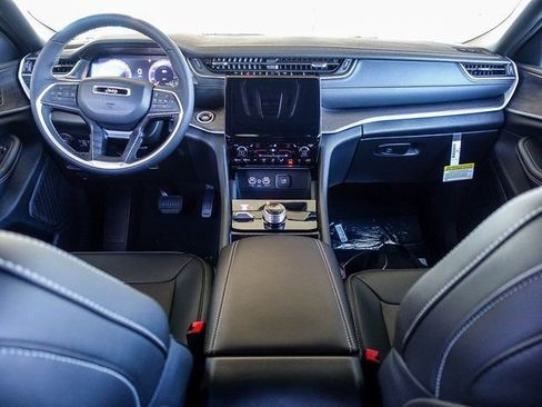 New 2025 Jeep Grand Cherokee Limited AWD/4WD image 20